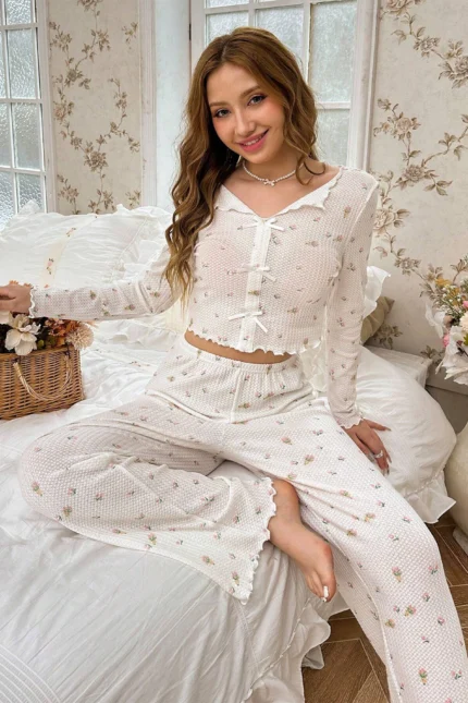 kadin-gecelik-pijama-takimlari