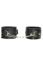 fantezi-aletleri-siyah-kelepce-kirbac-seti