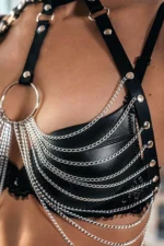 fantezi-ic-giyim-siyah-deri-harness