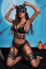 fantezi-ic-giyim-siyah-kafes-deri-harness